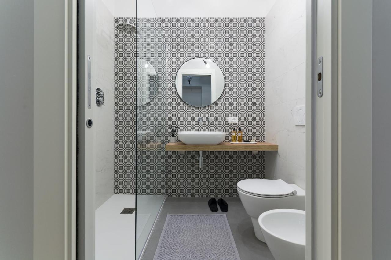 Sphera Bologna, Design Suite Under The Two Towers Εξωτερικό φωτογραφία